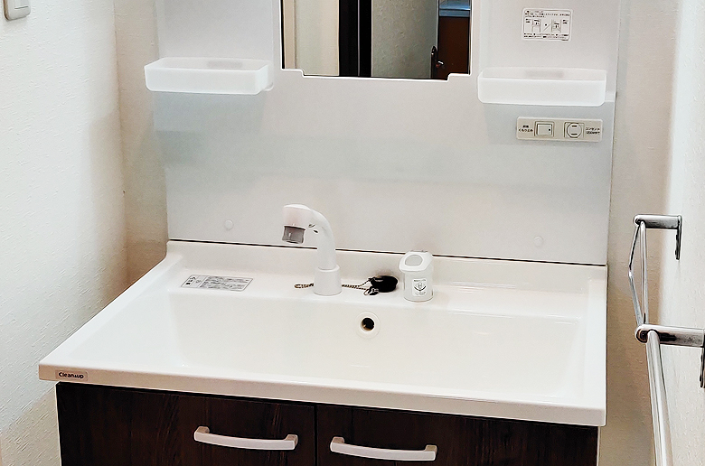 洗髪洗面化粧台